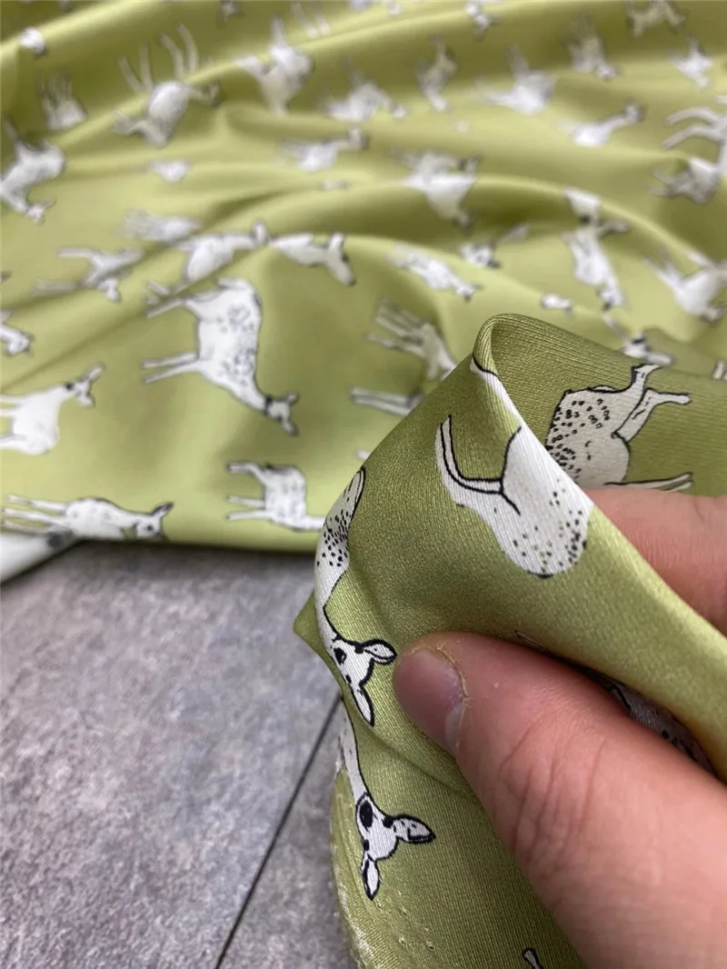 Naujas Elnias spausdinti elastinga ruoželiniu šilkas mulberry šilko suknelė marškinėliai audinys 21 metrų ŠILKO 50 cm x 140 cm - 1