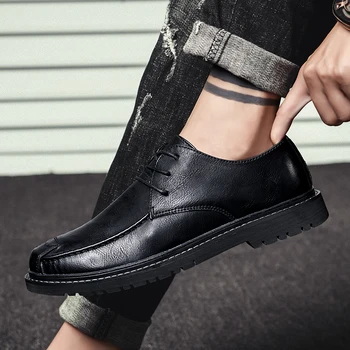 vyriški batai smailus pirštas mažas odos batai Britų stiliaus horsebit mokasīni, juoda mada koja nėrinių odos bateliai vyrai